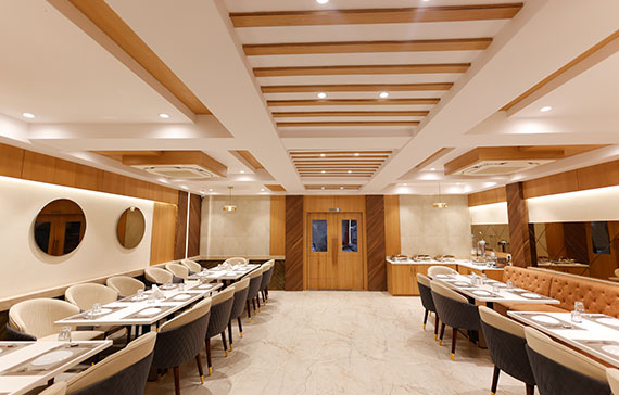 restaurent  of Hotel SARC Inn