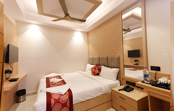 suite room of Hotel SARC Inn